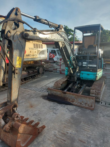 hydraulic-excavator-hex-43-used-heavy-equipment-for-sale-philippines